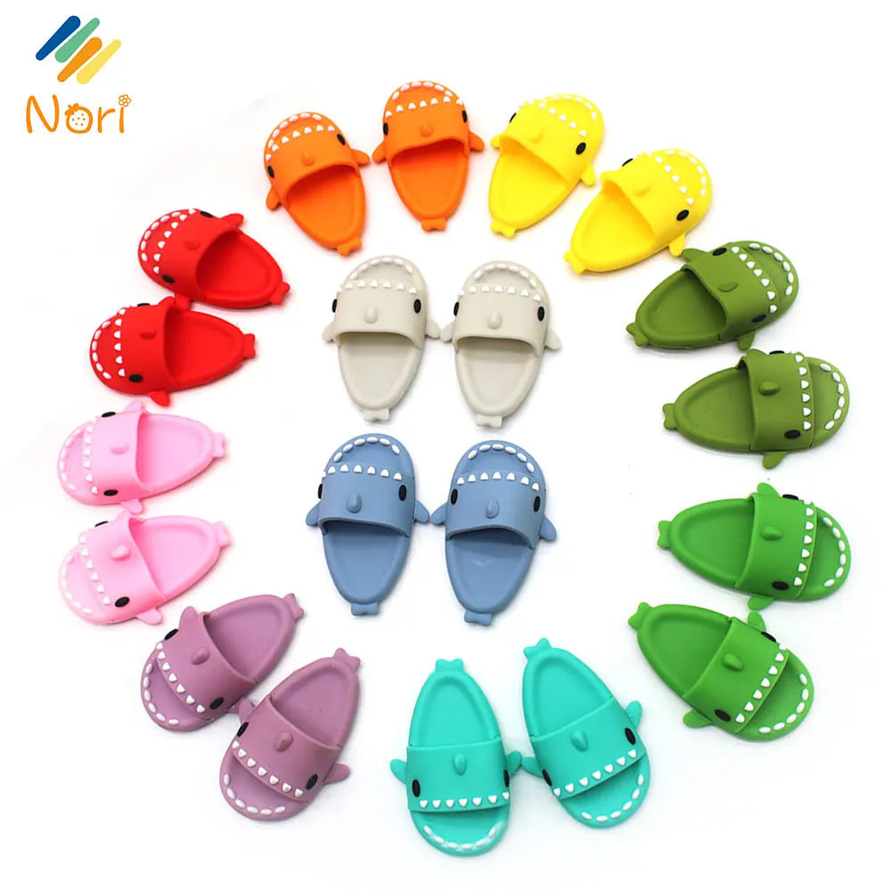Nori Cartoon Shark Slippers for 17cm Labubu Dolls